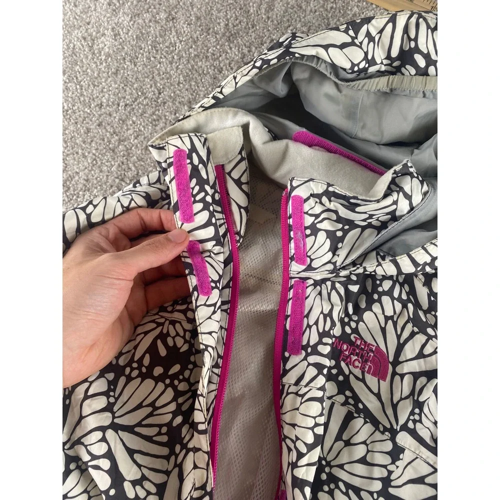 The North Face Girls L HyVent Rain Jacket Black White Butterfly Print 14/16